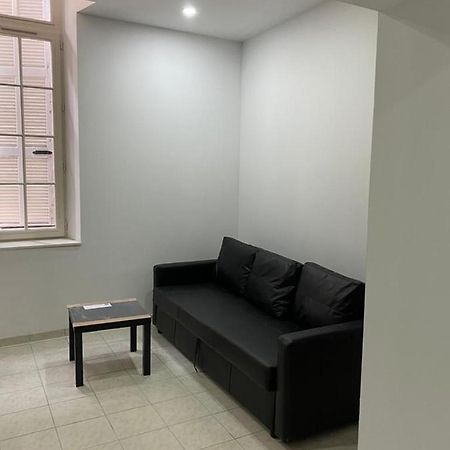 Five Stars C4 Aparthotel มาร์กเซย ภายนอก รูปภาพ