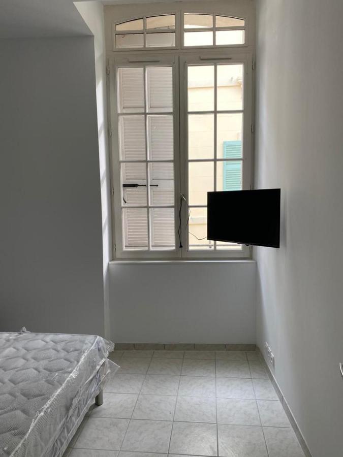 Five Stars C4 Aparthotel มาร์กเซย ภายนอก รูปภาพ